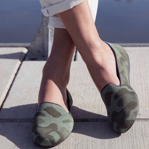 EUC Rothy’s Olive Camo Loafers Size 7.5